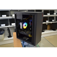 Б/У ПК (Xeon E3-1230 V6, 16 384 МБ, SSD 240 ГБ, Radeon RX580, GA-H110M-D3A, 700 W). Новые корпус и SSD. Процессор аналог Core i7-7700