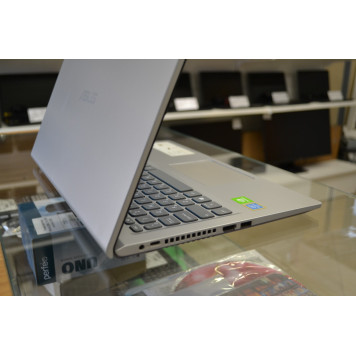 Б/У ноутбук 15.6" ASUS X515JF-BR226T (Intel Pentium 6805, RAM 8 ГБ, SSD 256 ГБ NVMe, Nvidia GeForce 130MX 2 ГБ GDDR5)-4