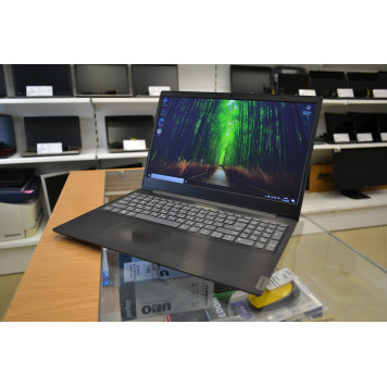 Б/У ноутбук 15.6" Lenovo S145-15AST (AMD A6-9225, RAM 8 ГБ, SSD 128 ГБ NVMe, HDD 1000 ГБ, AMD Radeon 530 2 ГБ GDDR5)