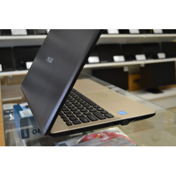 Б/У ноутбук 15.6" ASUS X541SC (Intel Pentium N3710, RAM 4 ГБ, SSD 128 ГБ, Nvidia GeForce 810M 1 ГБ DDR3)-3