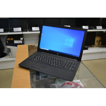 Б/У ноутбук 15.6" HP 15-bs702ur (Intel Core i3-5005U, RAM 8 ГБ, SSD 250 ГБ, Intel HD Graphics 5500 Расширяемая SMA)