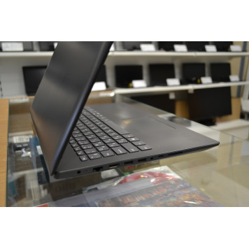 Б/У ноутбук 15.6" Lenovo 330-15IKB (81DE) (Intel Core i3-7020U, RAM 8 ГБ, SSD 128 ГБ, HDD 500 ГБ, Nvidia GeForce MX150 2 ГБ GDDR5)-3