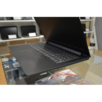 Б/У ноутбук 15.6" Lenovo 330-15IKB (81DE) (Intel Core i3-7020U, RAM 8 ГБ, SSD 128 ГБ, HDD 500 ГБ, Nvidia GeForce MX150 2 ГБ GDDR5)-4