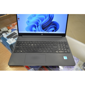 Б/У ноутбук 15.6" HP 15s-fq2018ur (Intel Core i3-1115G4, RAM 12 ГБ, SSD 256 ГБ NVMe, Intel UHD Graphics (48 EU) 6 ГБ SMA)-1