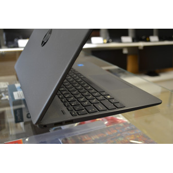 Б/У ноутбук 15.6" HP 15s-fq2018ur (Intel Core i3-1115G4, RAM 12 ГБ, SSD 256 ГБ NVMe, Intel UHD Graphics (48 EU) 6 ГБ SMA)-3