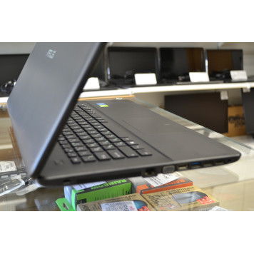 Б/У ноутбук 17.3" ASUS X751NV (Intel Pentium N4200, RAM 8 ГБ, SSD 120 ГБ, HDD 1000 ГБ, Nvidia GeForce 920MX 2 ГБ DDR3)-3