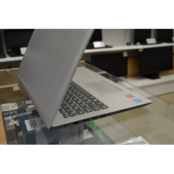 Б/У ноутбук 15.6" Lenovo 320-15IAP (Intel Pentium N4200, RAM 8 ГБ, SSD 120 ГБ, HDD 500 ГБ, AMD Radeon 530 2 ГБ GDDR5)-3